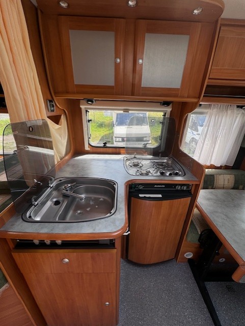 DETHLEFFS GLOBETROTTER ELEGANCE I5808 – Image 5