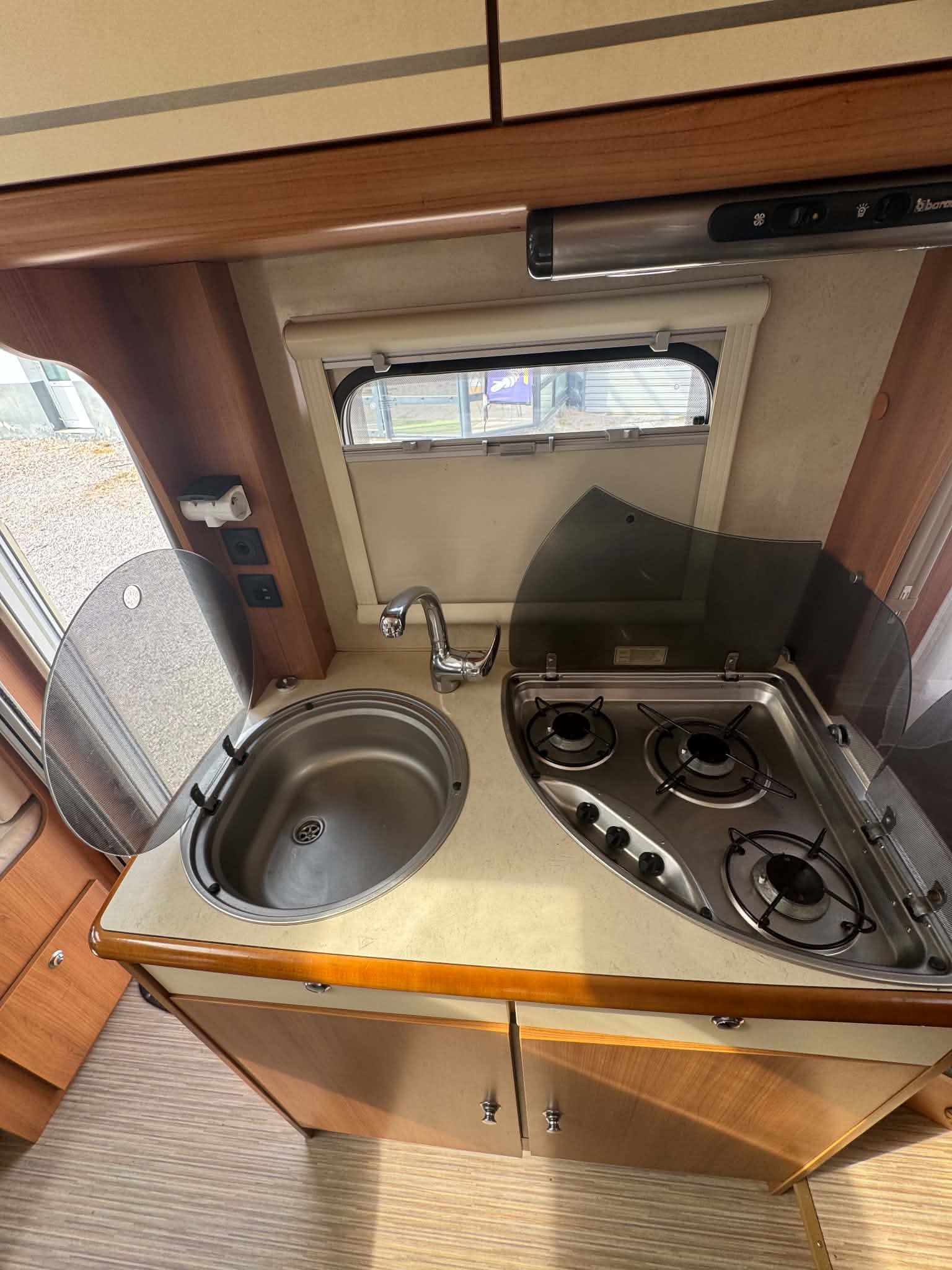 RAPIDO 690 – Image 6